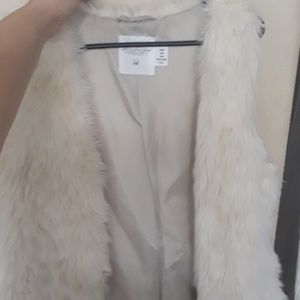 Faux fur vest H&M